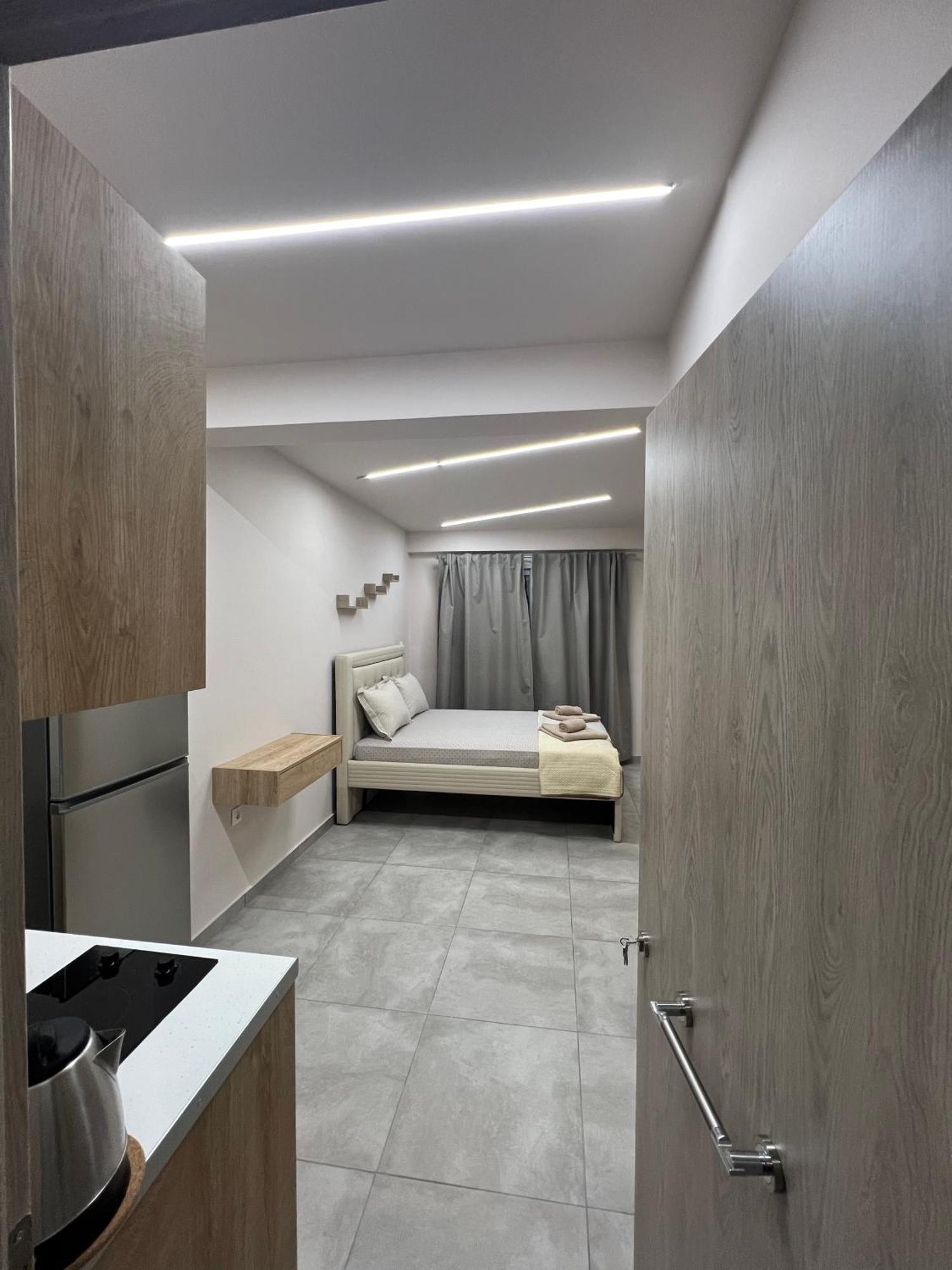 فندق F&M House Semi Basement سارتي المظهر الخارجي الصورة
